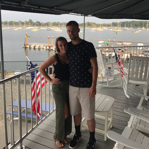 Meet your Posher, Casey - Picture 2 of 7